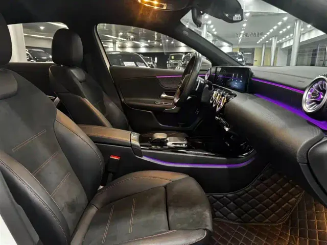 Mercedes-Benz A-Class — Фото автомобиля 15