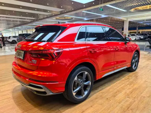 Audi Q3 — Фото автомобиля 21