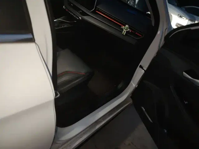 Geely Binrui — Фото автомобиля 19