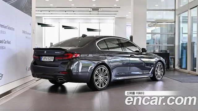 BMW 5-Series 5 серия (G30) 523d xDrive M Sport — Фото автомобиля 2