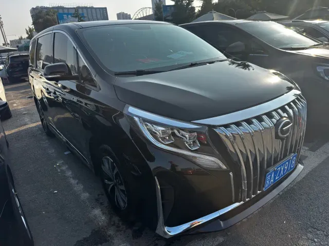 GAC Trumpchi M8 — Фото автомобиля 3