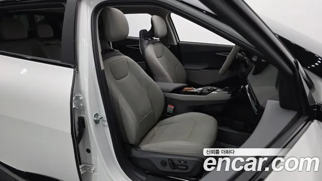 Kia EV6 — Фото автомобиля 16
