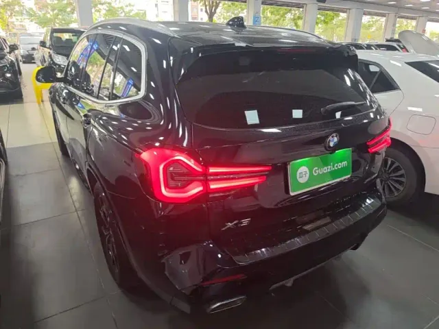 BMW X3 — Фото автомобиля 4
