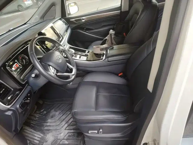 GAC Trumpchi M8 — Фото автомобиля 14
