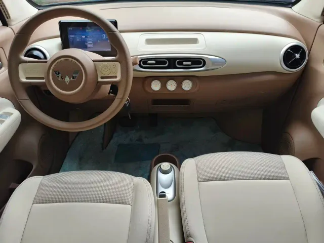 Wuling Hongguang Mini EV — Фото автомобиля 16
