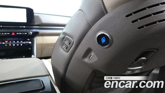 Kia Canival Carnival 4 поколение Бензин 7 мест Hi-Limousine — Фото автомобиля 23