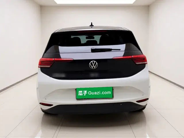 Volkswagen ID.3 — Фото автомобиля 5