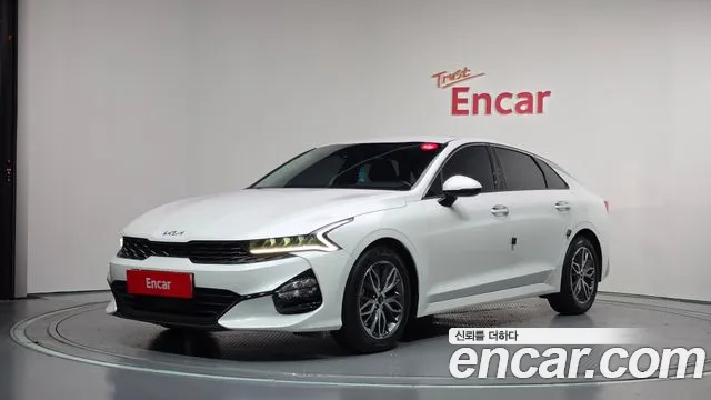 Фотография автомобиля — Kia K5 Generation 3