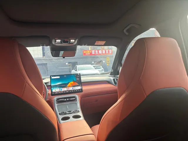 Geely Galaxy M7 — Фото автомобиля 10