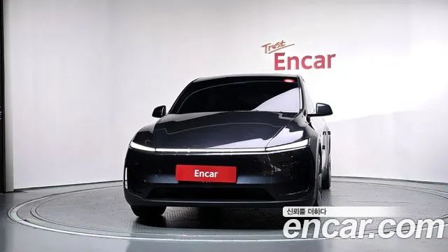 Tesla Model Y — Фото автомобиля 3