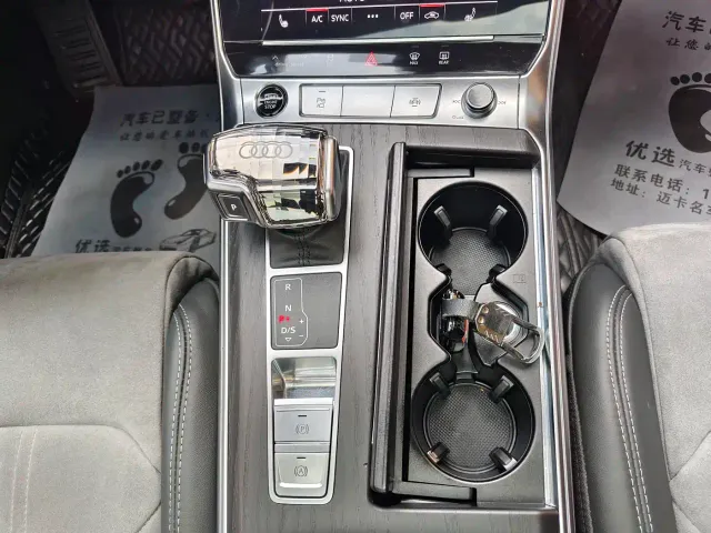 Audi A6L — Фото автомобиля 12