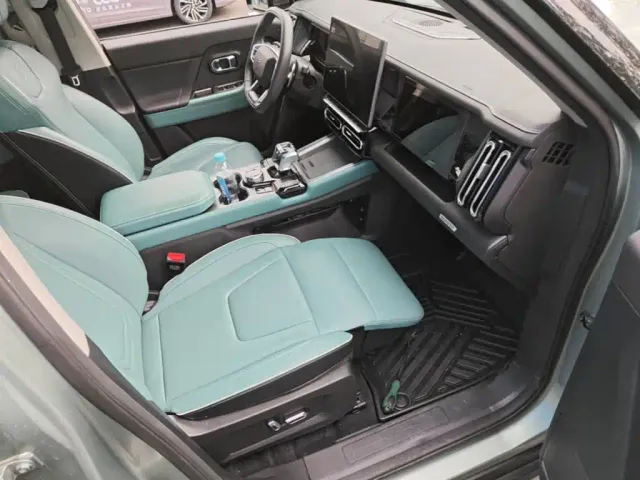 Jetour T1 — Фото автомобиля 8