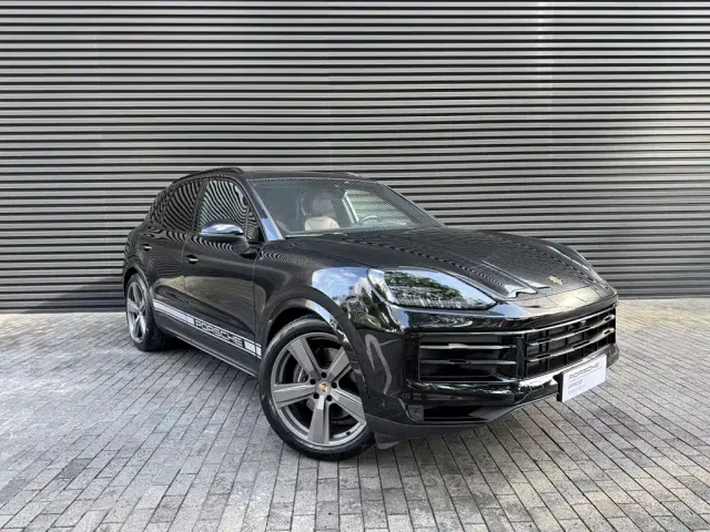 Porsche Cayenne — Фото автомобиля 2