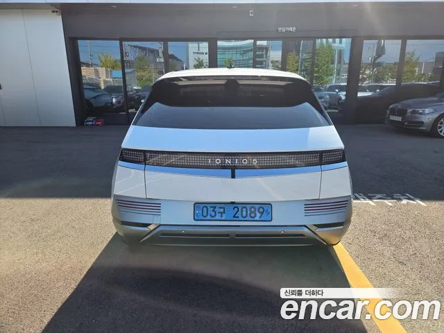 Hyundai Ioniq 5 — Фото автомобиля 3
