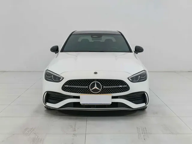 Mercedes-Benz C-Class — Фото автомобиля 2