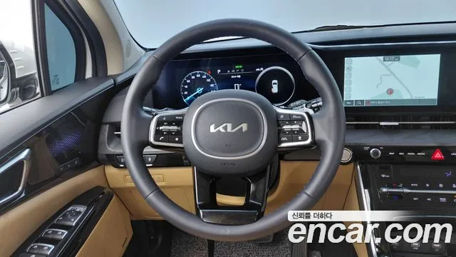 Kia Carnival Generation 4 — Фото автомобиля 13