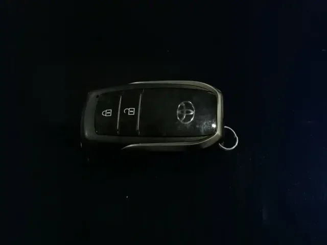 Toyota Harrier — Фото автомобиля 19