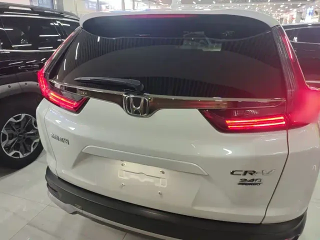 Honda CR-V — Фото автомобиля 5