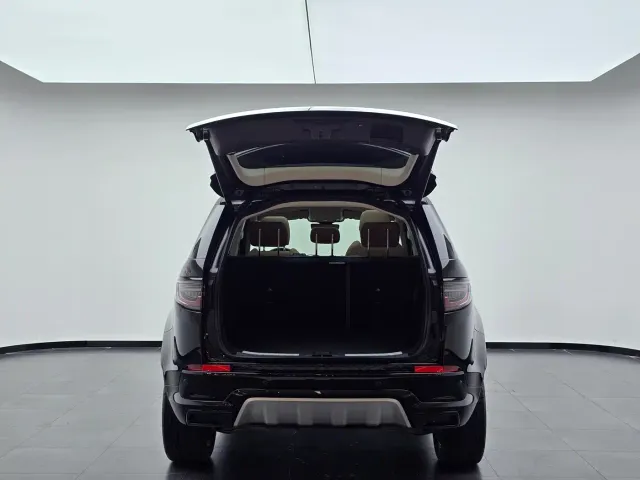 Land Rover Discovery Sport — Фото автомобиля 28