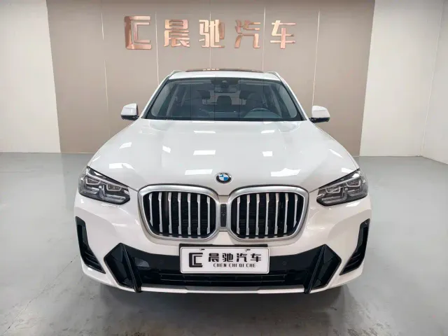BMW X3 — Фото автомобиля 2