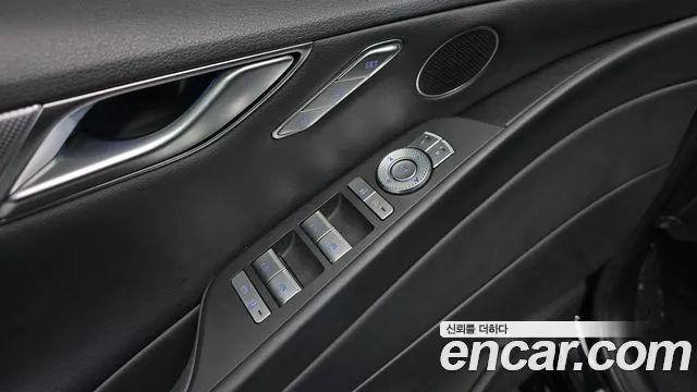Genesis G80 Бензин 2.5 турбо AWD — Фото автомобиля 15