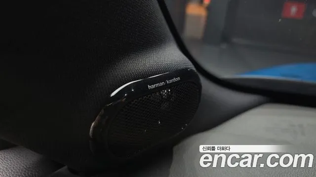 MINI Cooper Electric — Фото автомобиля 27