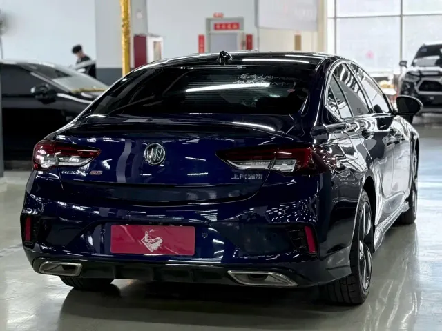 Buick Regal — Фото автомобиля 16