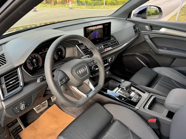 Audi Q5L — Фото автомобиля 28