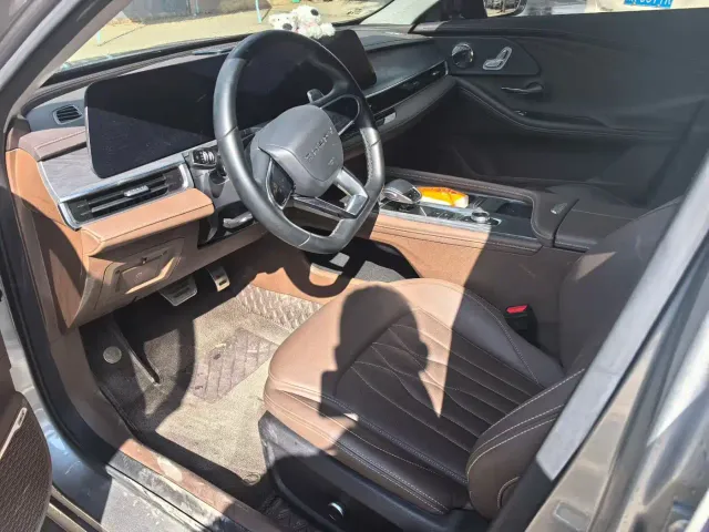 Chery Arrizo 8 — Фото автомобиля 4