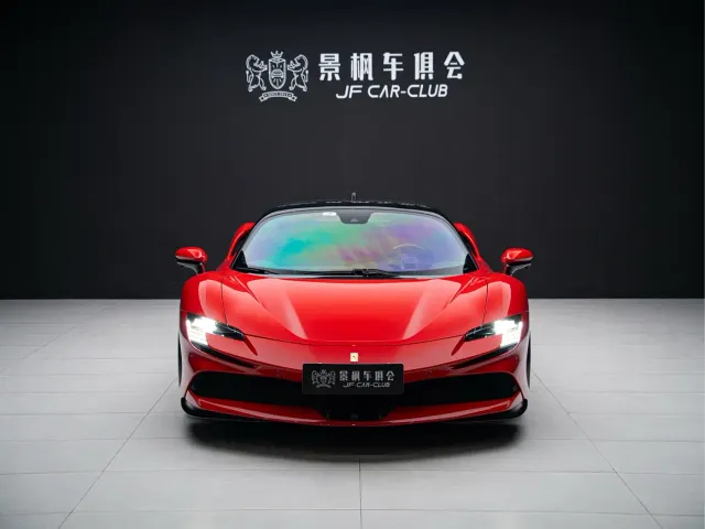 Ferrari SF90 — Фото автомобиля 2