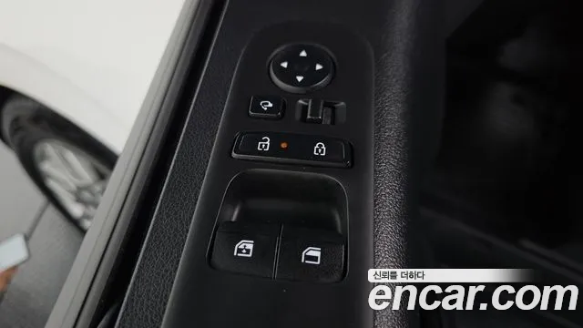 Hyundai Staria — Фото автомобиля 30