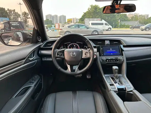 Honda Civic — Фото автомобиля 6