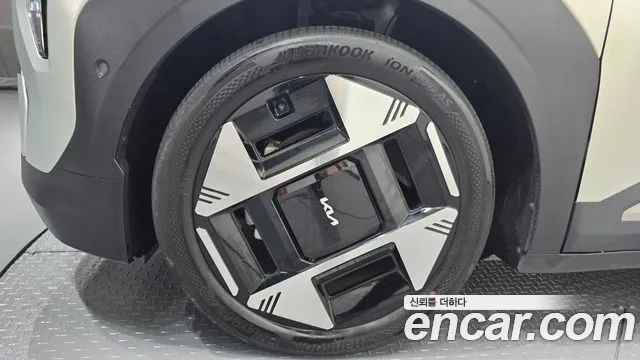 Kia EV3 — Фото автомобиля 5