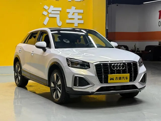 Audi Q2L — Фото автомобиля 3