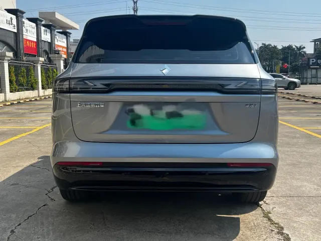 Huajing Baojun S — Фото автомобиля 5