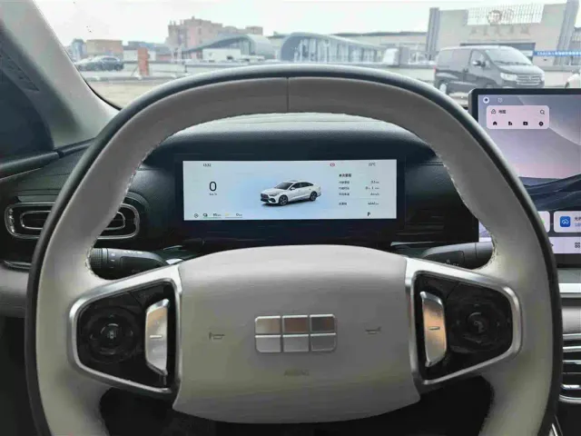 Geely Galaxy Stellar 6 — Фото автомобиля 17