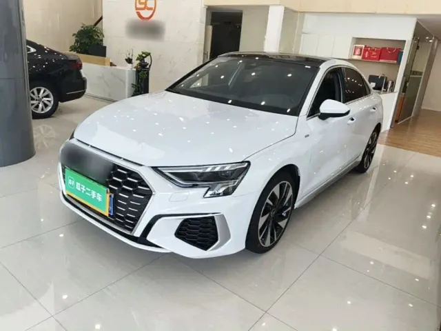 Фотография автомобиля — Audi A3