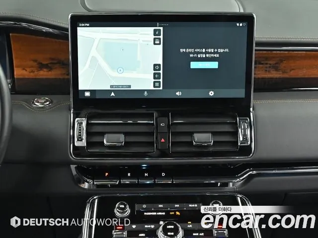 Lincoln Navigator — Фото автомобиля 14