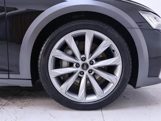 Audi A6 — Фото автомобиля 6