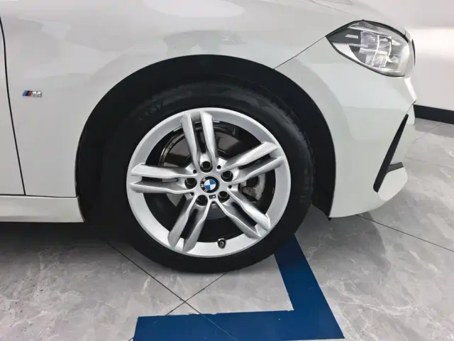 BMW 1 Series — Фото автомобиля 6