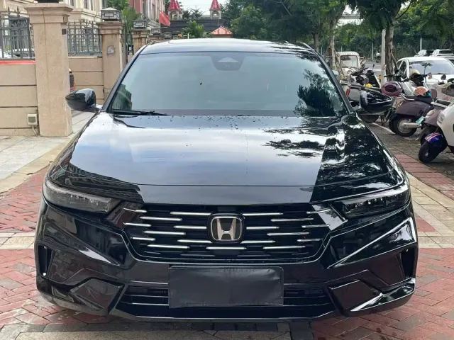 Honda Accord — Фото автомобиля 2