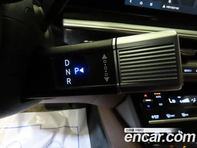 Hyundai Grandeur GN7 — Фото автомобиля 12
