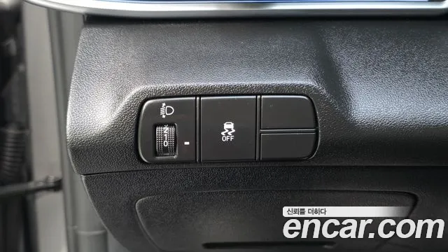 Hyundai Avante CN7 — Фото автомобиля 24