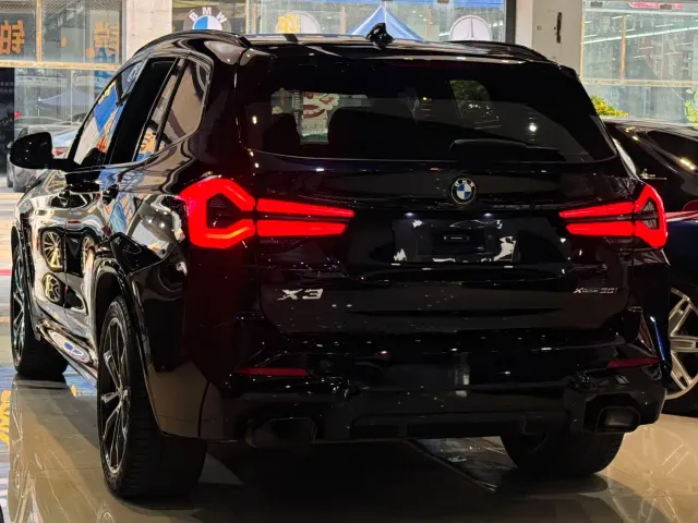 BMW X3 — Фото автомобиля 9