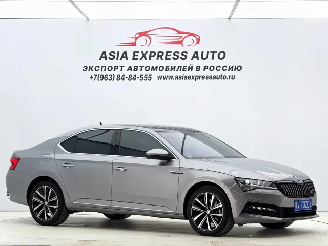 Skoda Superb — Фото автомобиля 3