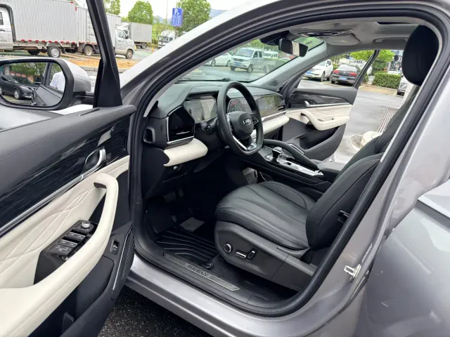 Geely Xingyue L — Фото автомобиля 9