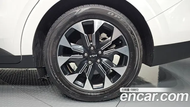 Kia Canival Carnival 4 поколение Бензин 7 мест Signature — Фото автомобиля 14