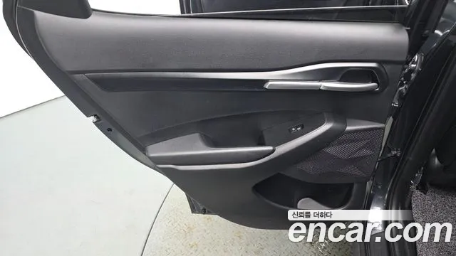 Kia Seltos Новый Seltos Бензин 2.0 2WD — Фото автомобиля 24