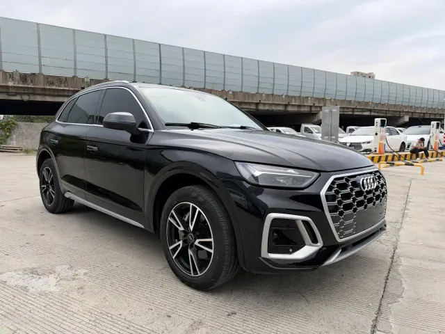 Audi Q5L — Фото автомобиля 3