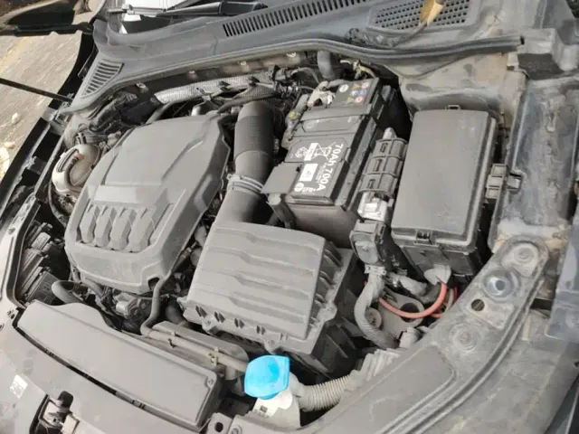 Volkswagen Passat — Фото автомобиля 10